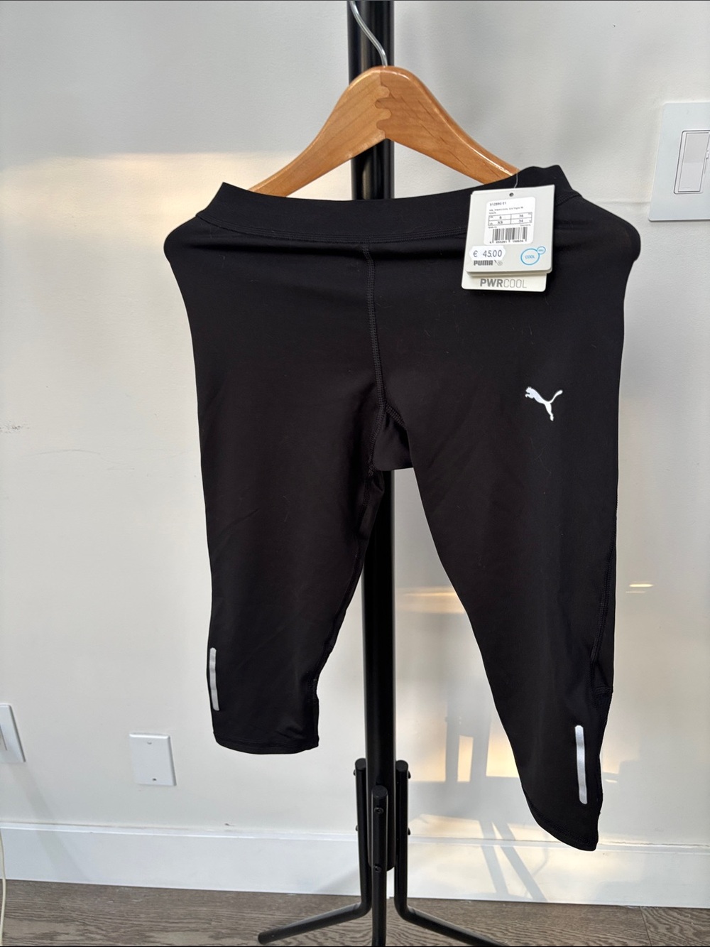 Puma Black Capri Workout Leggings with Reflective Detail